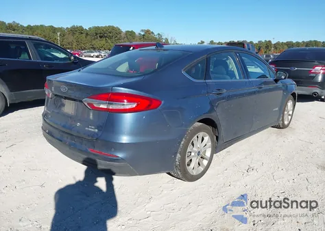 2019 Ford Fusion Hybrid Se из США, поврежденный, VIN 3FA6P0LU9KR168099